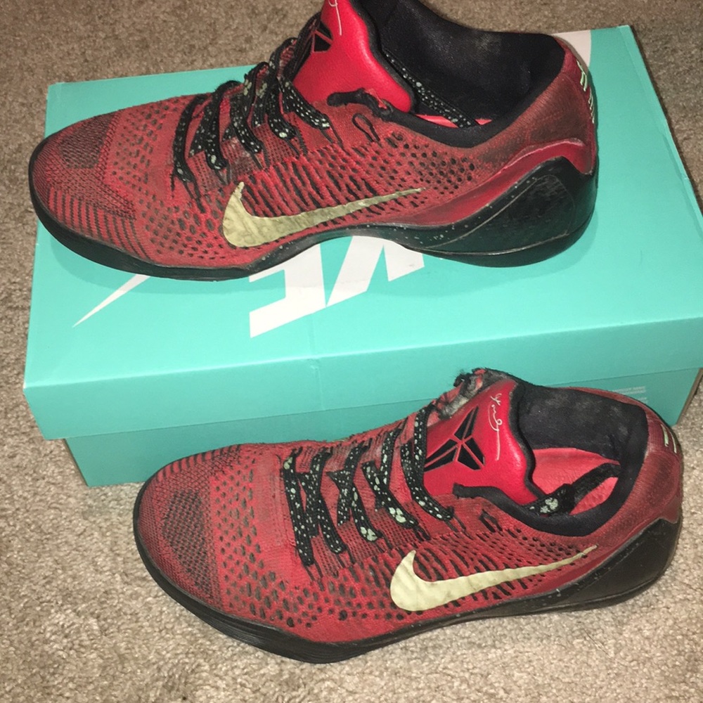 Kobe 9 elite university red